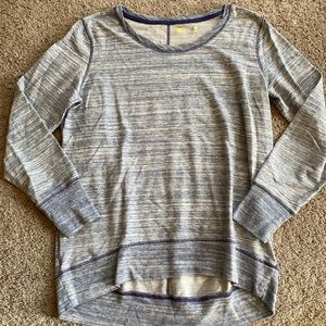 Xersion women’s medium blue athletic top